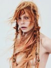 D&J_AMBROSE_SHOT_05_SOPHIE_THE_HIVE_144103_v6x