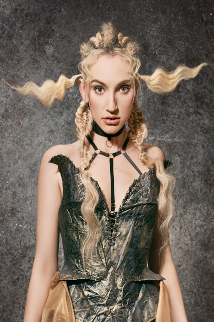 HAIRCOLLECTION KateEarl