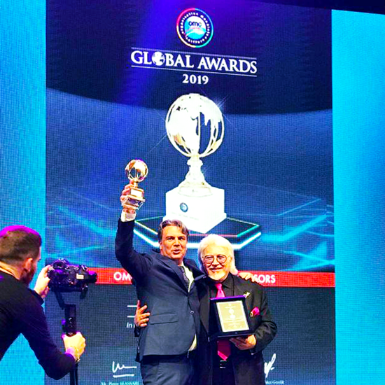 PARIGI (PARIS): OMC Hairworld 2019 premia Calcagni