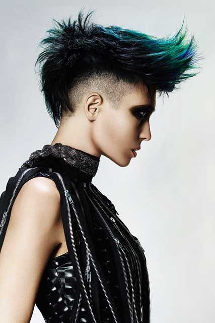 Chrystofer Benson international hairstylist