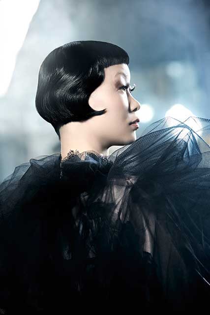 Paul Stafford Saitai Close Collection