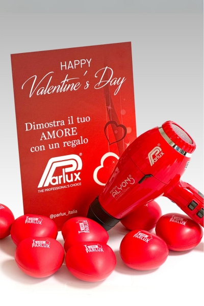 Quale ❤️ miglior regalo per San Valentino? Un phon PARLUX ALYON®RED ! Quale ❤️ miglior regalo per San Valentino? Un phon PARLUX ALYON®RED !