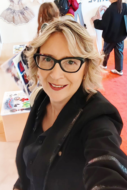 La Redazione ❤️ di GLOBElife a The VOGUE CLOSET 2024: l'evento di VOGUE durante il FUORISALONE di Milano La Redazione ❤️ di GLOBElife a The VOGUE CLOSET 2024: l'evento di VOGUE durante il FUORISALONE di Milano