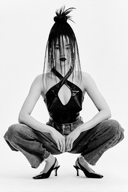 AnneVeck❤️ GRAPHIC GAZE Collection (4 photos)